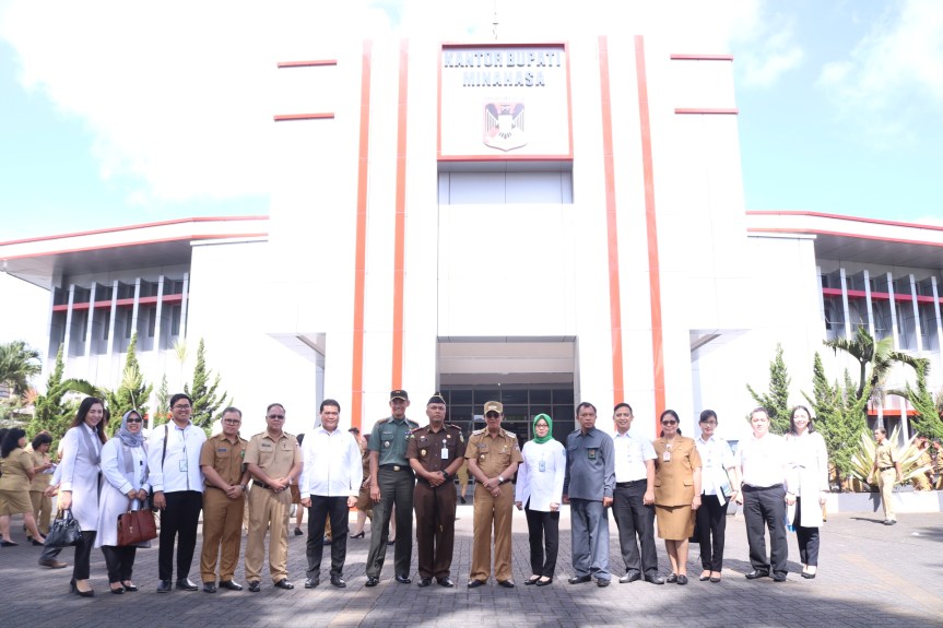 [VIDEO] Pemkab Minahasa Jalin Kerjasama dengan BPJS Kesehatan BPJS Ketenagakerjaan dan Kantor&nbsp;Pajak