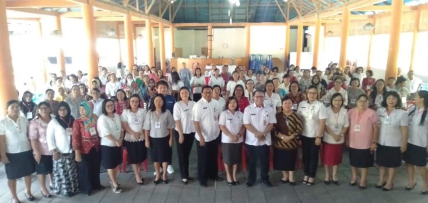 Sekda Ngongoloy : Keluarga Berperan Penting Bagi Pendidikan&nbsp;Anak
