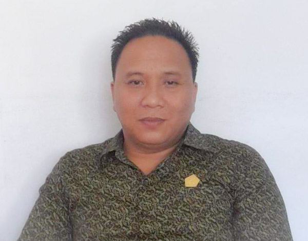 Mono Turang : Copot Jabatan Lurah Jika Tidak Jalankan Tugas Sesuai&nbsp;Tupoksinya