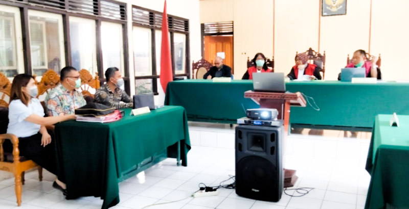 Wali Kota Jimmy Eman Cs Mangkir di Sidang Perdana Kasus Chrissolid Korban Cacat&nbsp;Permanen