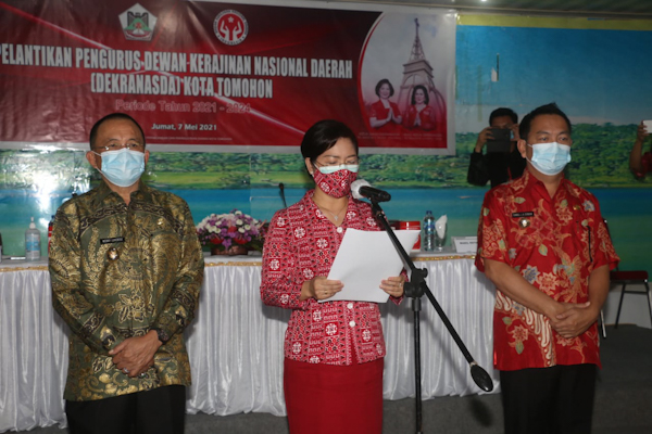 Jean D’arc Lantik Pengurus Dekranasda Kota Tomohon Periode 2021 –&nbsp;2024