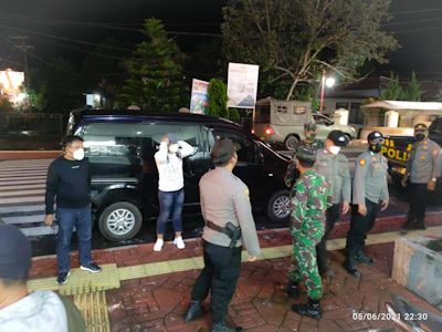 Forkopimka Kecamatan Ratahan Lakukan Operasi&nbsp;Yustisi