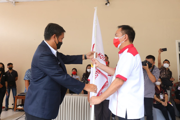 Steven Kandouw Lantik Caroll Senduk Sebagai Ketua KONI&nbsp;Tomohon