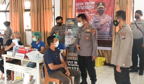 [VIDEO] Polres Minahasa Lakukan Vaksinasi Covid-19 Bagi Masyarakat&nbsp;Umum