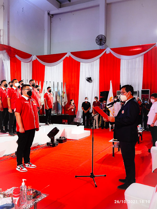 Kandouw Lantik Ri-Do Sebagai Ketua KONI Kota&nbsp;Manado