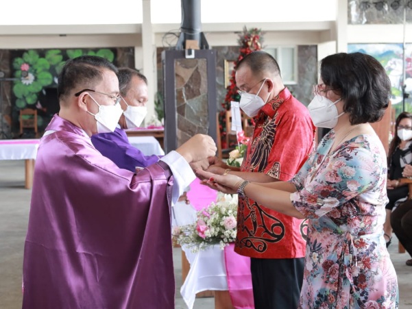 Rayakan Hut Ke – 60, Wali Kota Senduk : Selamat Ulang Tahun Wakil Wali Kota&nbsp;Tomohon