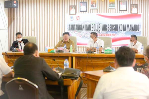 Tantangan dan Solusi Air Bersih Kota Manado, AA : Pertama Kita Bakal Benahi Kelembagaannya Yakni&nbsp;PDAM