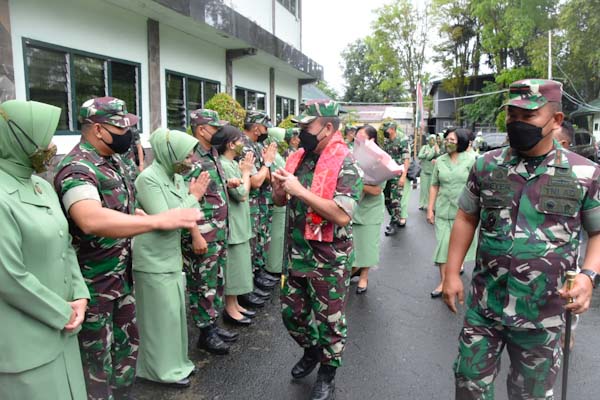 Pangdam XIII/Merdeka Kunker Ke Korem 131/Santiago, Danrem Putong : Suatu kehormatan dan&nbsp;kebanggaan