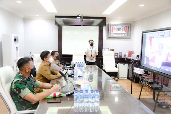 Presiden Sebut Vaksinasi Kunci Tangani Omicron, Wali Kota Andrei Gercep Tuntaskan&nbsp;Vaksinasi