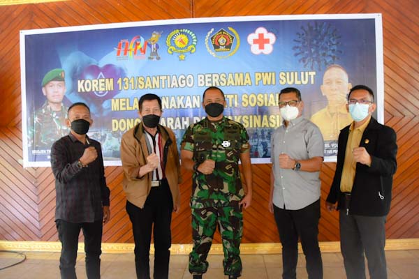Korem 131/Santiago dan PWI Sulut Kompak Gelar Donor darah & Vaksinasi&nbsp;C-19