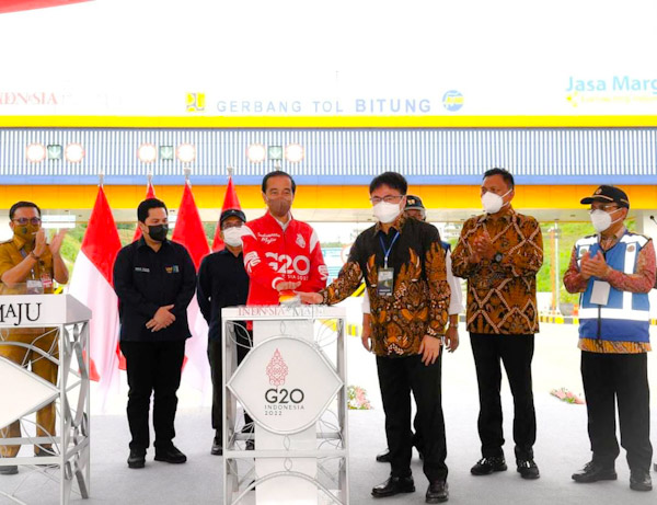 Wali Kota AA Dampingi Presiden Jokowi Resmikan Jalan Tol&nbsp;Manado-Bitung