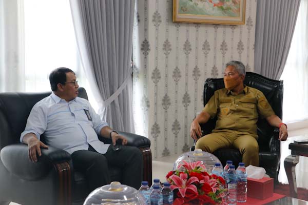 GM PLN Suluttenggo Leo Basuki Ketemu Bupati Minsel Franky&nbsp;Wongkar