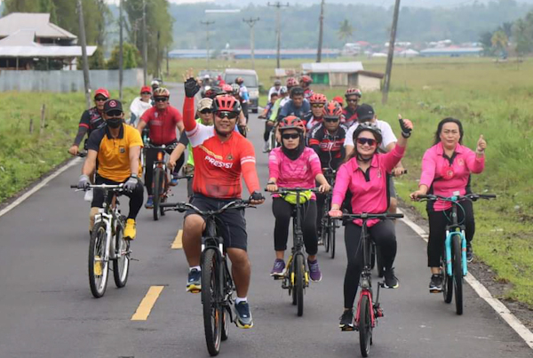 Kapolres Souissa Pimpin Funbike Semarak HUT Bhayangkara&nbsp;2022