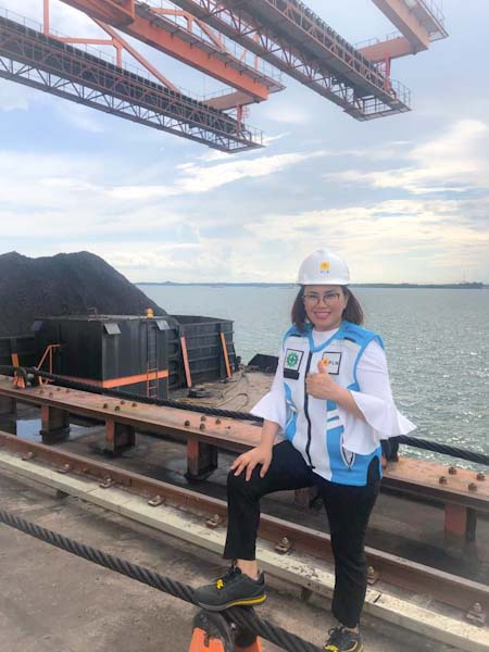 Srikandi PLN Dari Sulut, Pimpin Keandalan Listrik Perbatasan RI-Malaysia dan Calon Ibu Kota&nbsp;Negara