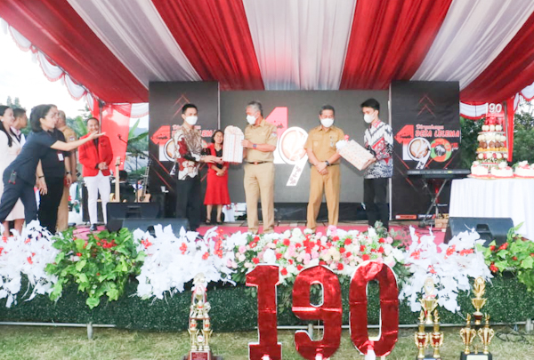 HUT Desa Lelema Ke-190 Tahun, Bupati FDW: Jadikan hari esok lebih baik dari hari&nbsp;ini