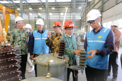 Berhasil Realisasi TKDN di Atas Target, Menko Airlangga Terus Dukung PLN Serap Produk Dalam&nbsp;Negeri