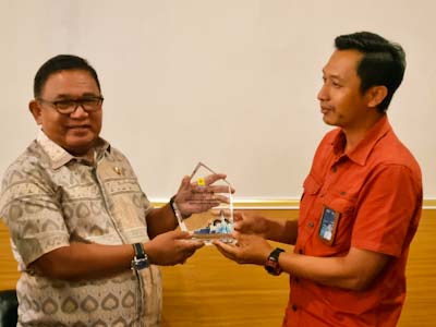 Sinergi Bersama Stakeholder, PLN Kunjungi Kantor Pemda Kabupaten Talaud Bahas Kondisi&nbsp;Kelistrikan