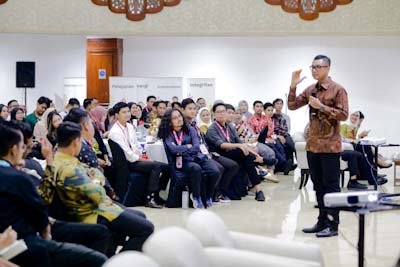 Di Hadapan Ratusan Peserta LPDP, Dirut PLN Gelorakan Semangat Bangun&nbsp;Negeri