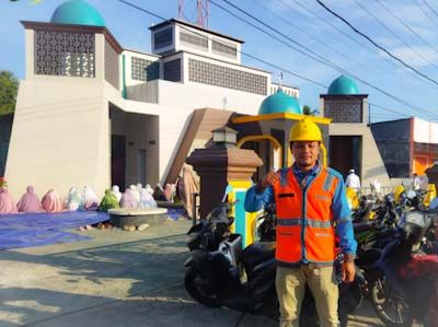 Tak Hanya Pastikan Layanan Pasokan Listrik Aman, PLN juga Laksanakan Tebar Berkah Daging pada Idul Adha 1.444&nbsp;Hijriah