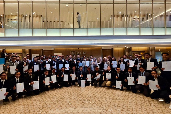 Siapkan SDM Kelola Proyek Transisi Energi, PLN Kirim Pegawai Belajar di Luar&nbsp;Negeri