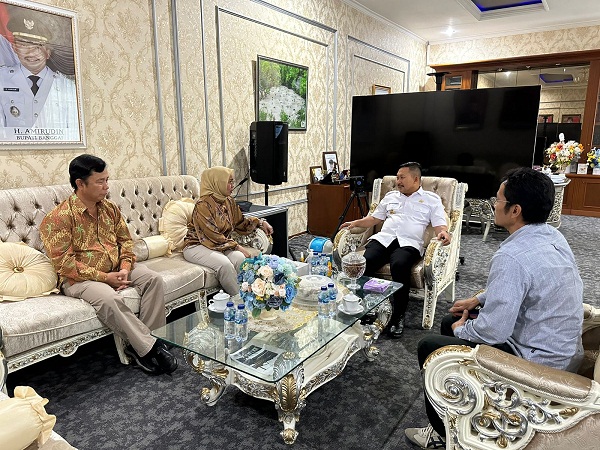 Temui Bupati Banggai, PLN Kaji Pengembangan PLTMG&nbsp;Nonong