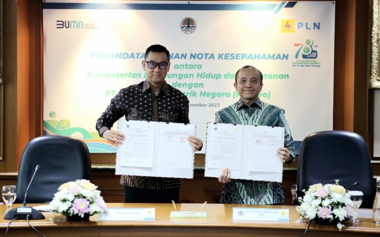 PLN dan KLHK Teken Kesepakatan Kolaborasi Tingkatkan Penggunaan Energi&nbsp;Terbarukan