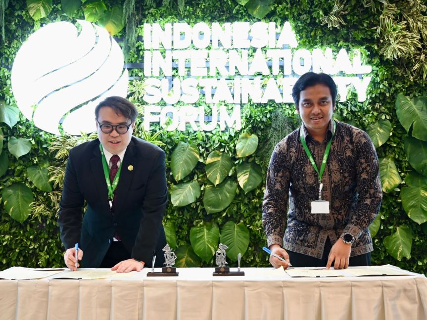 Perbanyak Charging Station EV, PLN Gandeng PT Utomo Charge+ Indonesia dan ACME&nbsp;Corporation