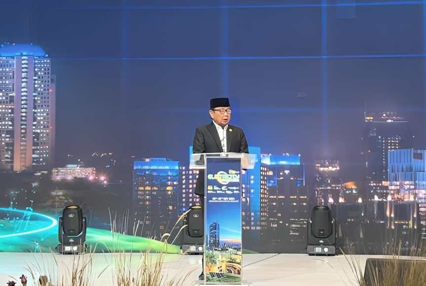 Di Electricity Connect 2024, Komut PLN Jabarkan Strategi Jitu Tarik Investasi Hijau untuk Transisi&nbsp;Energi