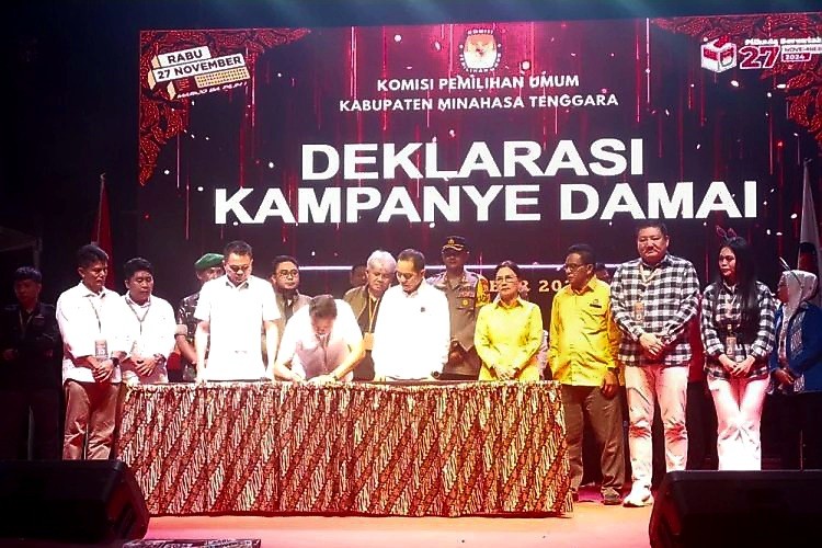 KPU Mitra Gelar Deklarasi Kampanye Pilkada Damai, Seluruh Paslon Bupati dan Wakil Bupati Tandatangan Komitmen&nbsp;Bersama