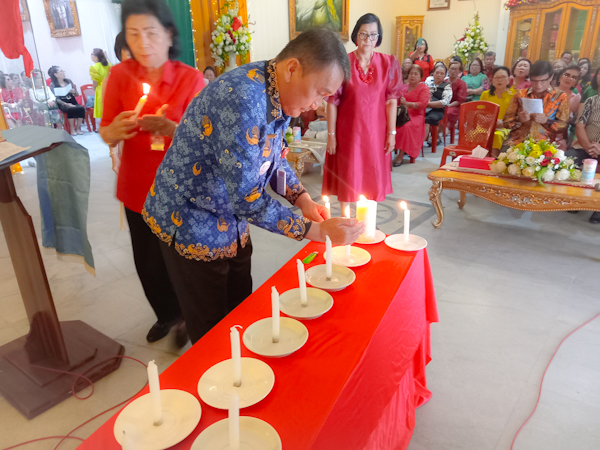 Sekkot Micler Lakat Hadiri Ibadah Menyambut Natal DPC KKPP Kota&nbsp;Manado