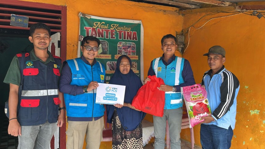 YBM PLN Salurkan Bantuan Sembako untuk Masyarakat Kurang Mampu di 3 Unit Layanan PLN UP3&nbsp;Tolitoli