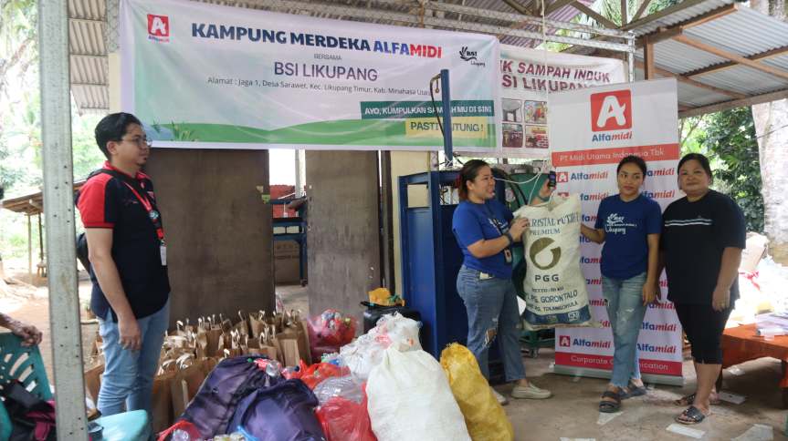 Kampung Merdeka Alfamidi, Kolaborasi Bank Sampah Likupang di Minahasa Utara : Kelola Sampah Jadi&nbsp;‘Cuan’