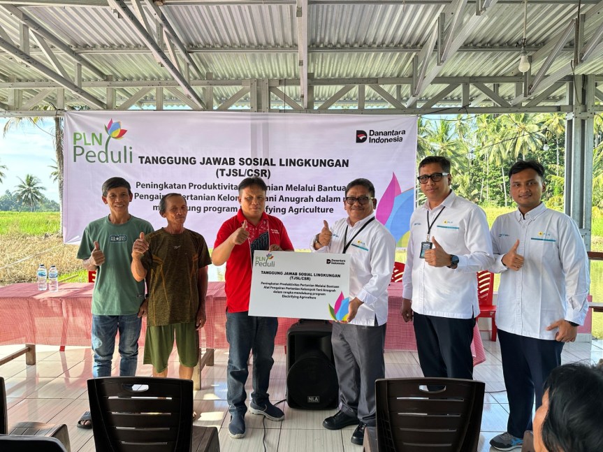 PLN UID Suluttenggo Dorong Pertanian Modern Lewat Program TJSL Electrifying Agriculture di Tenga Minahasa&nbsp;Selatan