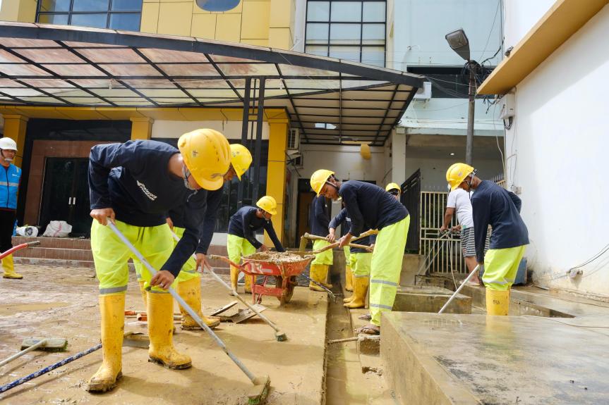 Direksi dan Relawan PLN Turun Langsung Pastikan Percepatan Pemulihan Fasilitas Umum di&nbsp;Aceh