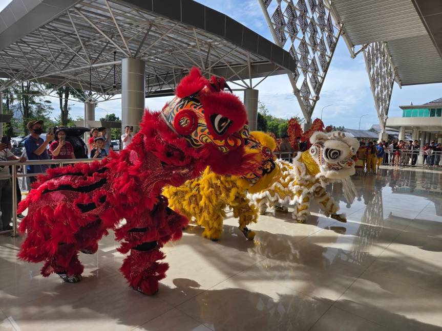 Semarak Perayaan Imlek, Bandara International Samratulangi Manado Hadirkan Hiburan&nbsp;Spesial